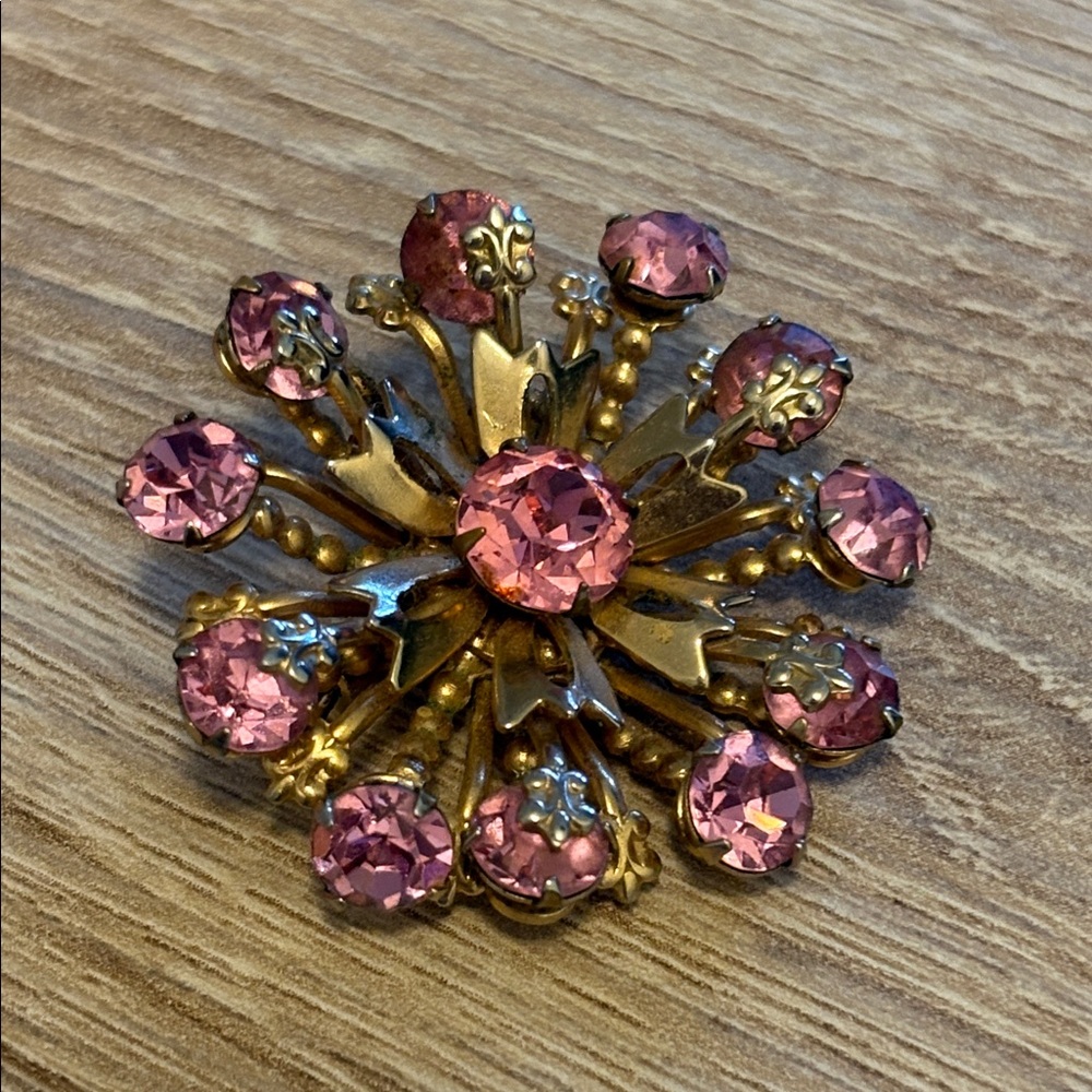 Vintage Pink Rhinestone Snowflake Starburst Brooch Goldtone